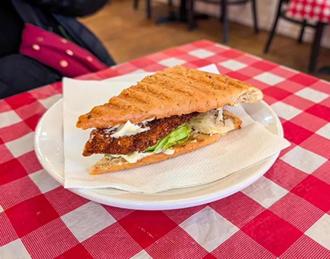 Secret Food Tours: Montreal - Mile End