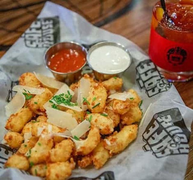 PHOTOS OF SECRET TOURS Milwaukee