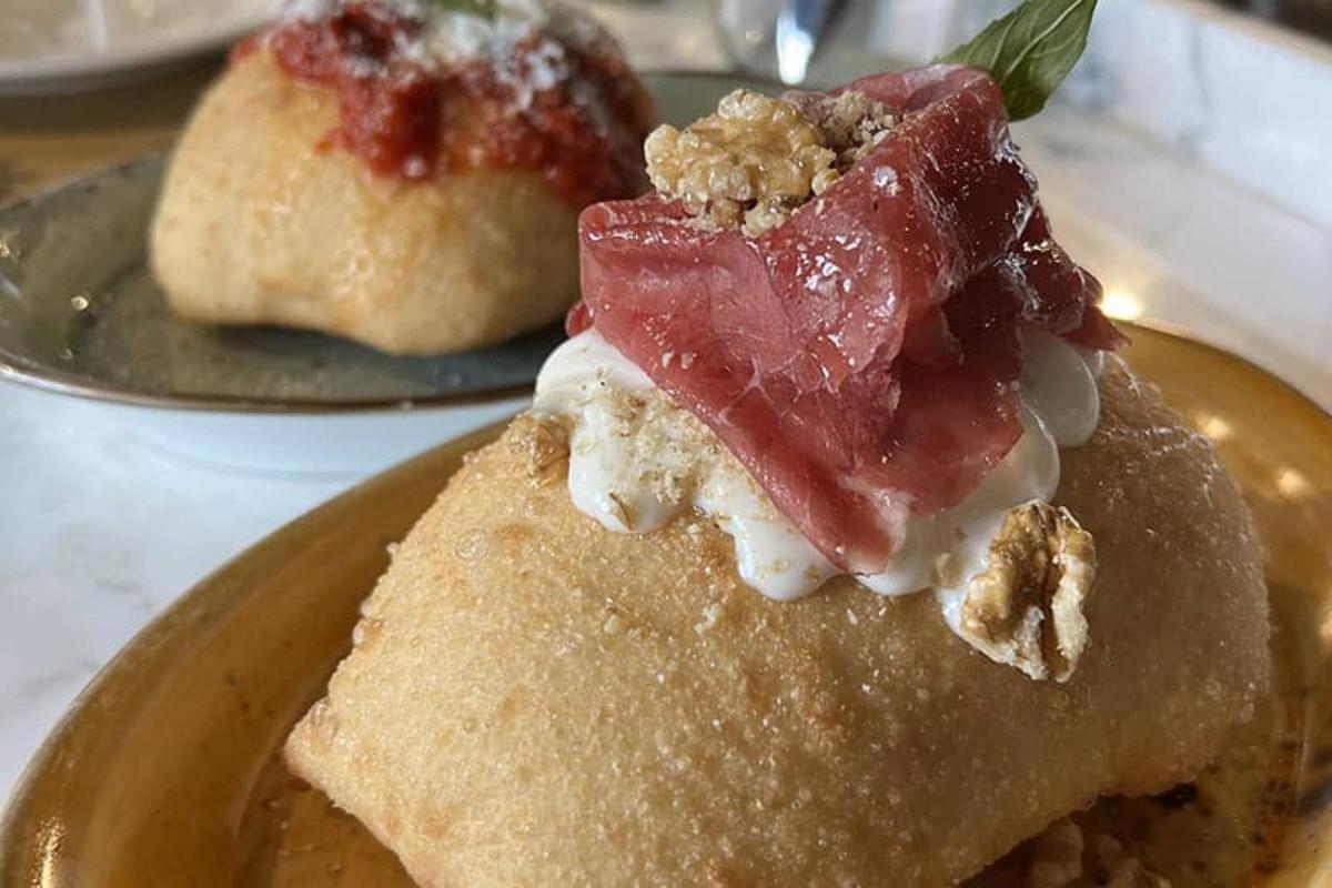 Photos of Secret Food Tour: Camden Market